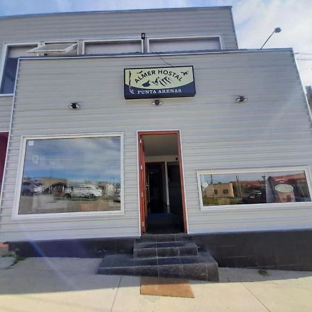 Almer Hostal Punta Arenas Ngoại thất bức ảnh