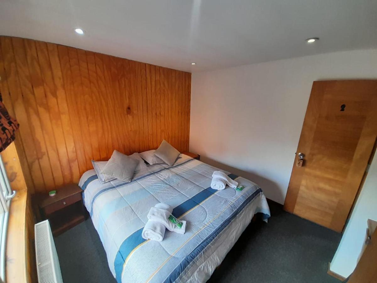 Almer Hostal Punta Arenas Ngoại thất bức ảnh